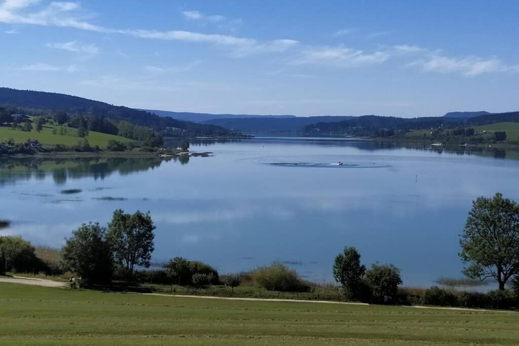 Gite Du Fourperet-Parc Naturel Du Haut-Jura Longevilles-Mont-dʼOr Kültér fotó